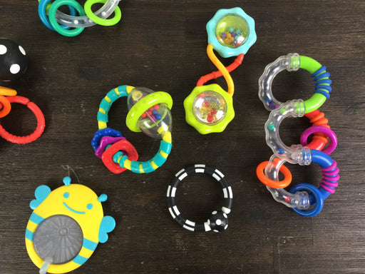 secondhand BUNDLE Grasping Toys