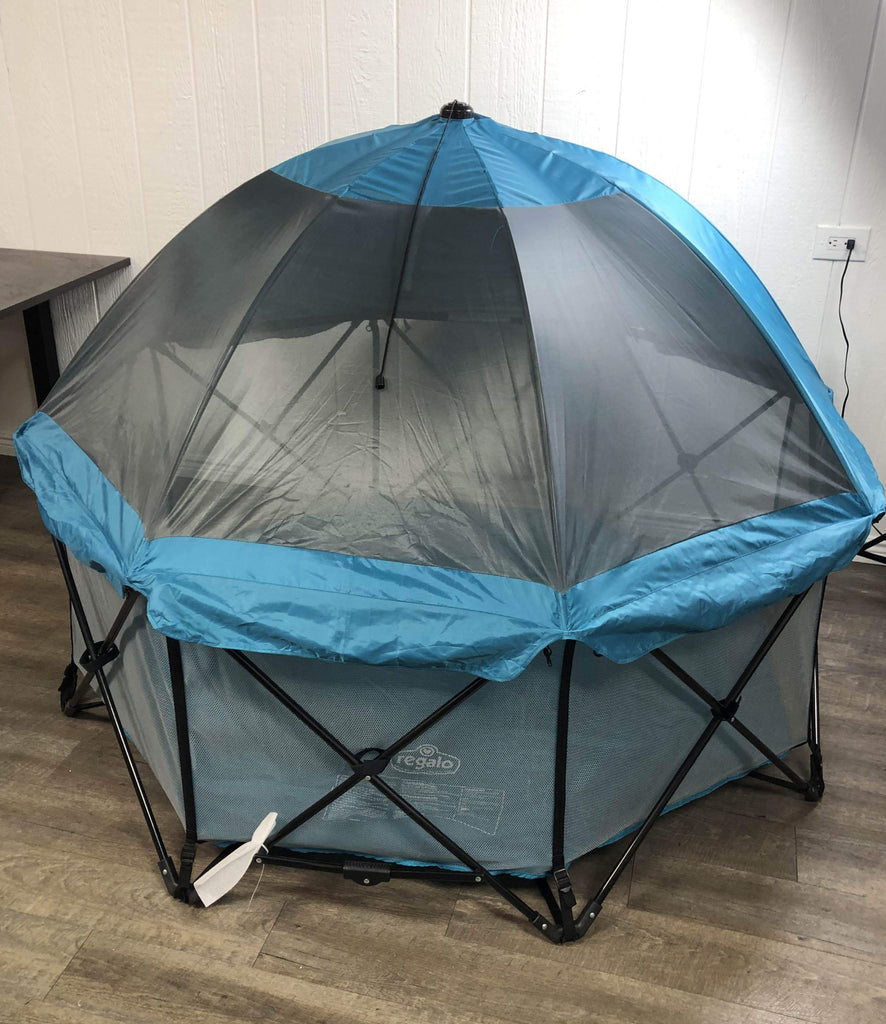 Regalo My Portable Play Yard Deluxe