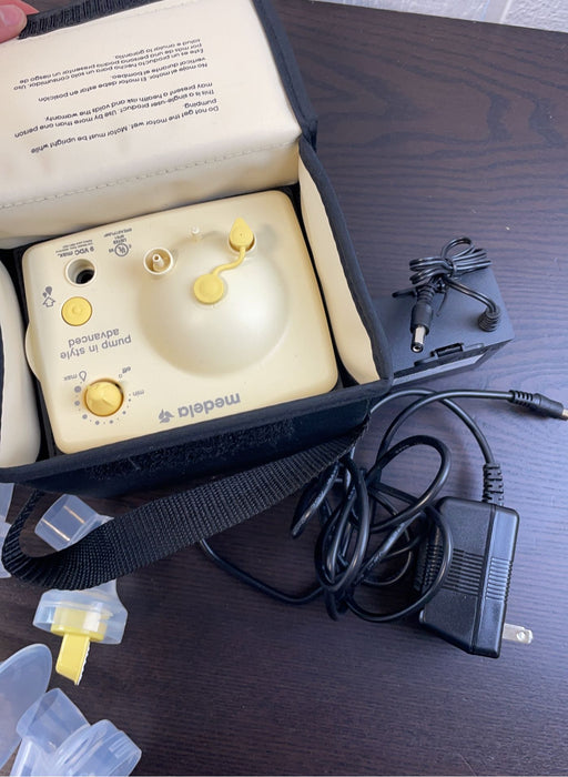 Shop Medela Pump In Style Advanced Breast Pump at GoodBuy Gear