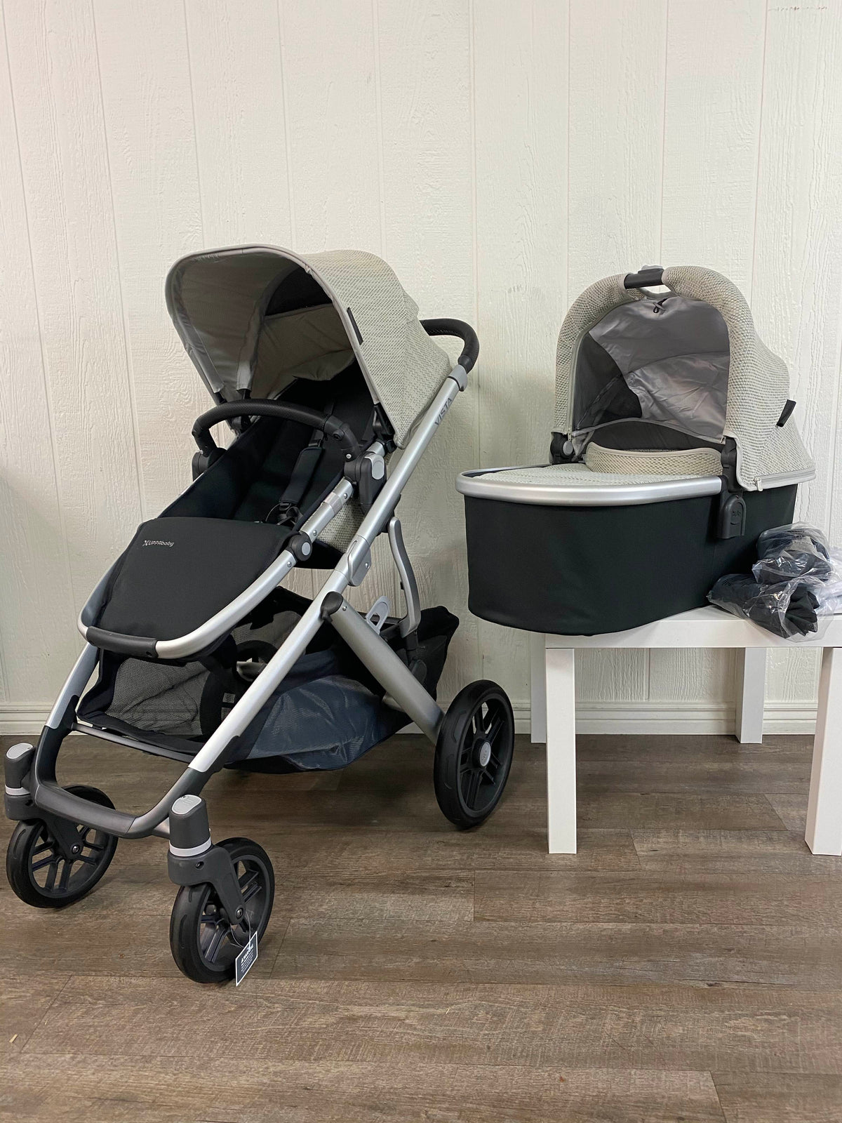 UPPAbaby VISTA V2 Stroller, 2020, Sierra (Dune Knit)