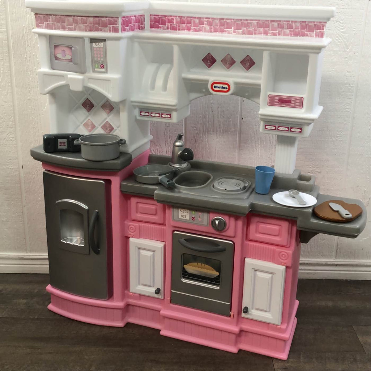 Little Tikes Prep N Serve Kitchen