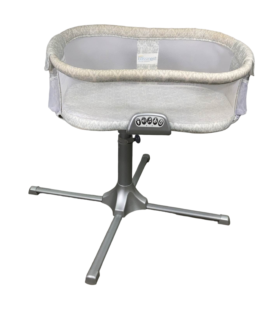 Halo bassinest swivel top sleeper premiere series bassinet