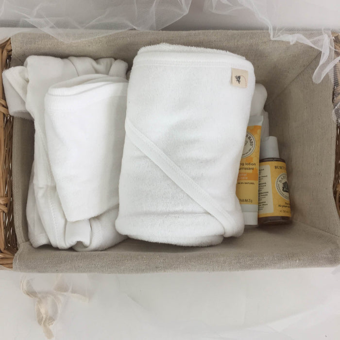 secondhand Burt's Bees Baby Baby Bath Bundle Deluxe Gift Set