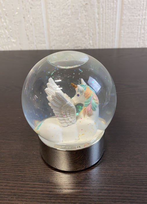 secondhand Kcare Snow Globe