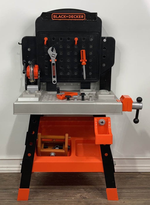 used Black+Decker Tool Bench