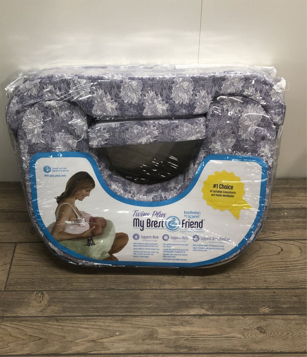 used My Brest Friend Twins Plus Feeding Pillow