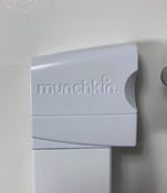 secondhand Munchkin Easy Close Extra Safety Gate