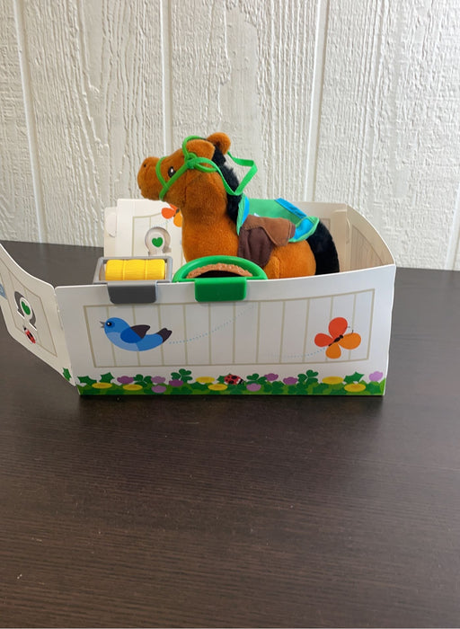 secondhand Melissa & Doug Feed & Groom Horse Care Play Set