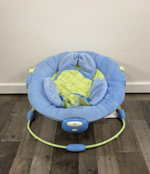 secondhand Boppy Cradle in Comfort Bouncer