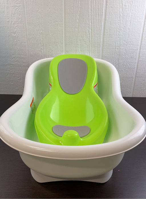 used Summer Infant Comfort Height Bath Center With Step Stool