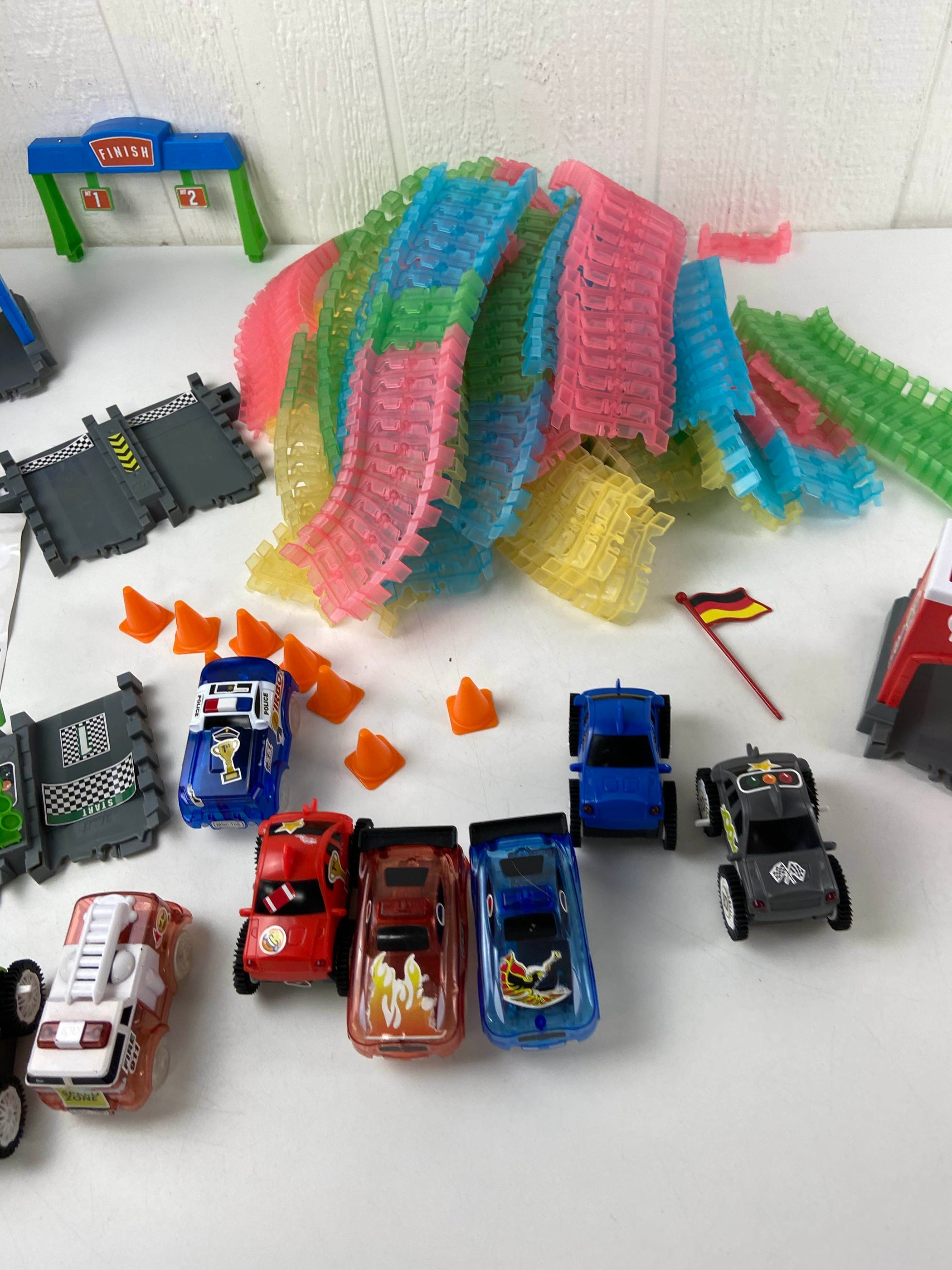 Race Track Ontel Products Magic Tracks Rc Ontel Magic Tracks Mega