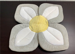 Shop Blooming Bath Baby Bath at GoodBuy Gear