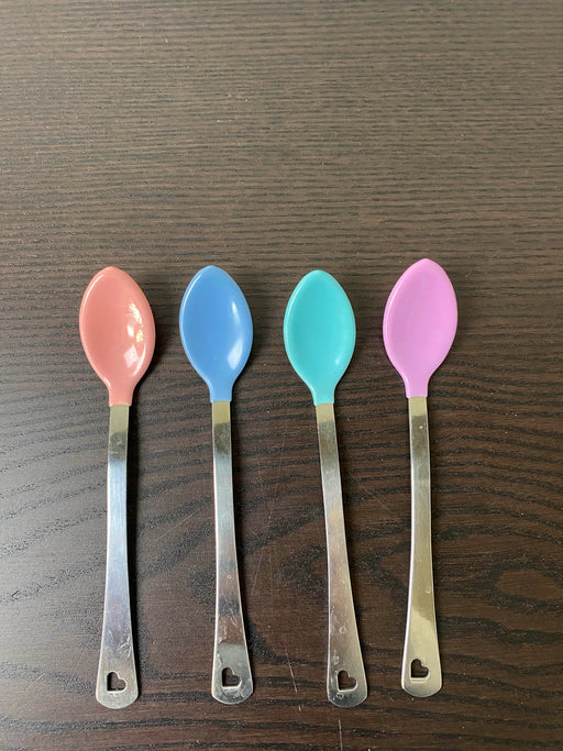 secondhand BUNDLE Feeding Accessories, Munchkin Spoons