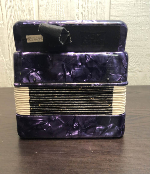 used First Act Discovery Accordion