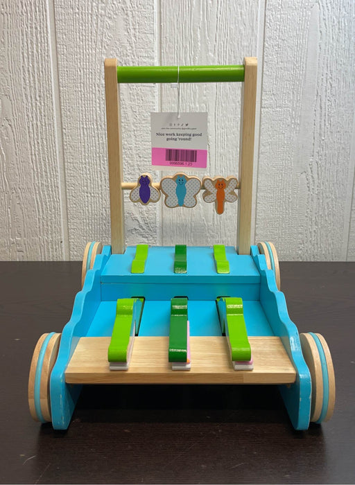 secondhand Melissa & Doug Chomp and Clack Alligator Push Toy