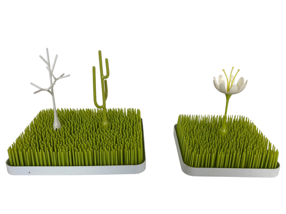 used BUNDLE Boon Drying Grass And Accessories