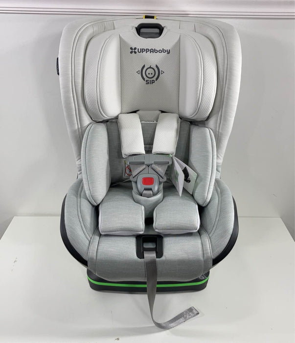 secondhand Carseat