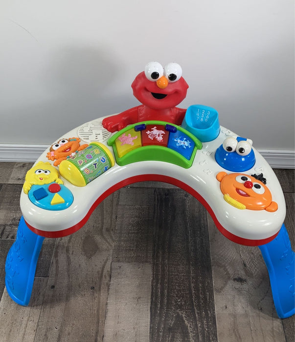 used Fisher Price Elmos’s Sing & Teach Table