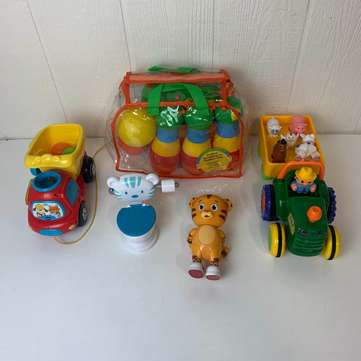 used BUNDLE Toddler Toys