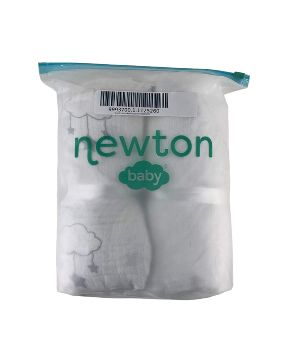 secondhand Newton 2 Pack Crib Sheets, Wishing on a Star & White