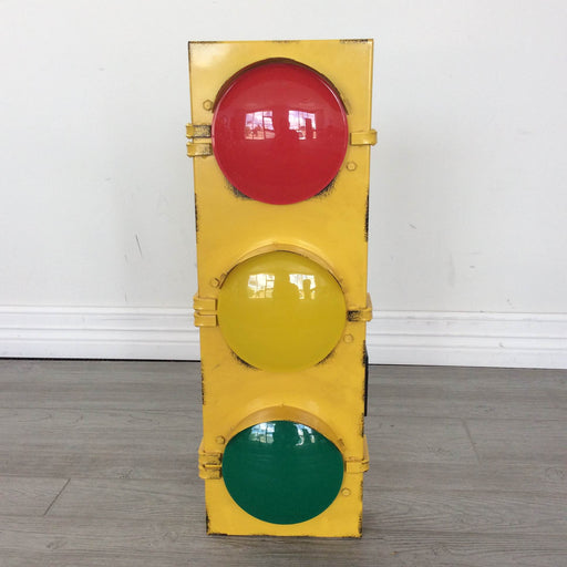 used Hobby Lobby Light Up Traffic Light Wall Decor