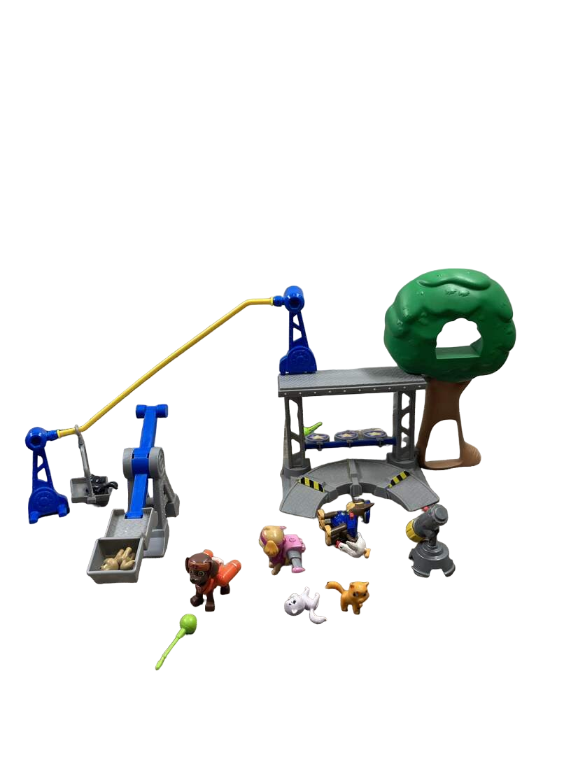 Paw patrol rescue training centre playset shop