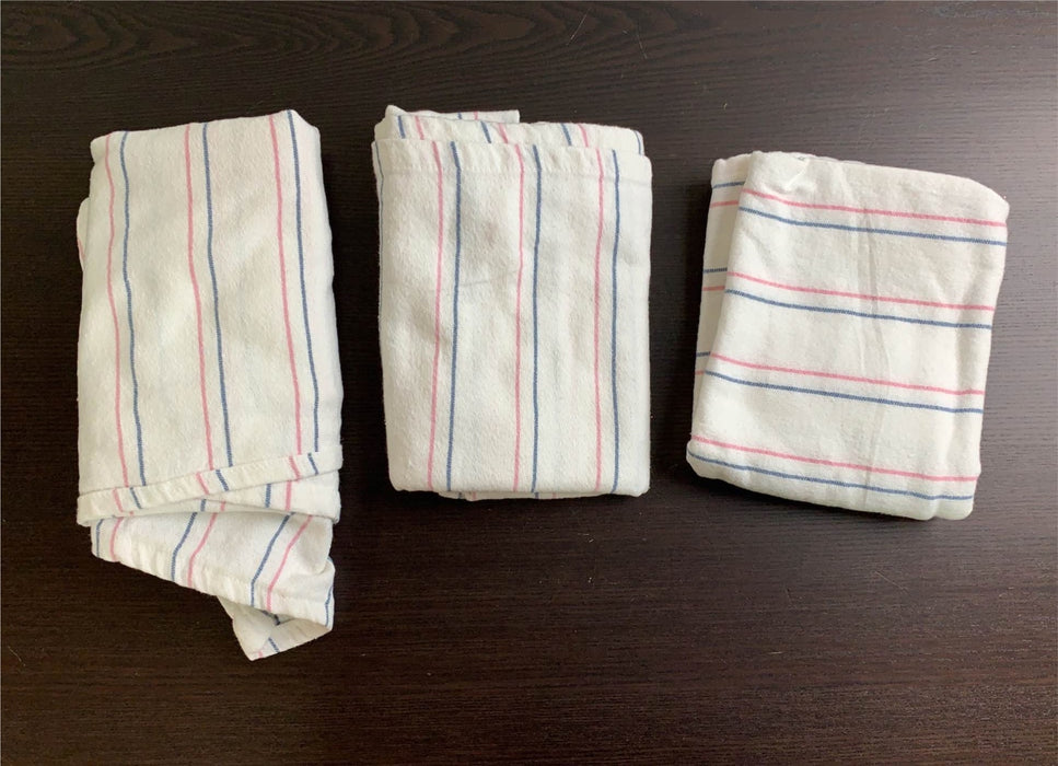 used BUNDLE Baby Swaddles