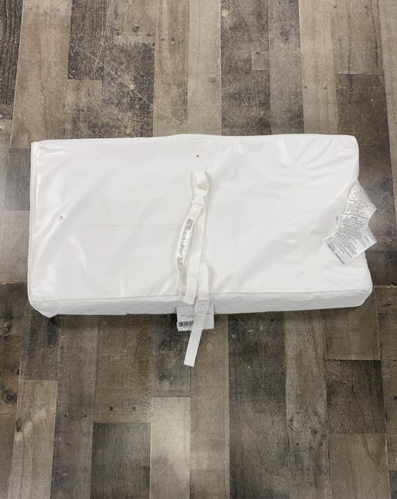 Shop Summer Infant Contoured Changing Pad at GoodBuy Gear