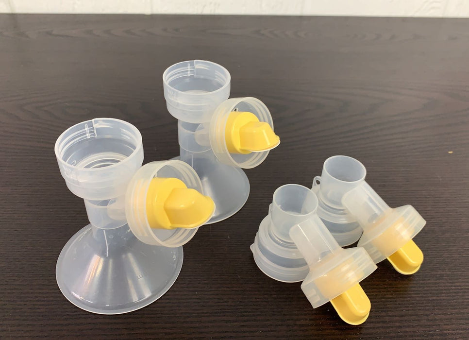 Shop BUNDLE Medela Accessories at GoodBuy Gear