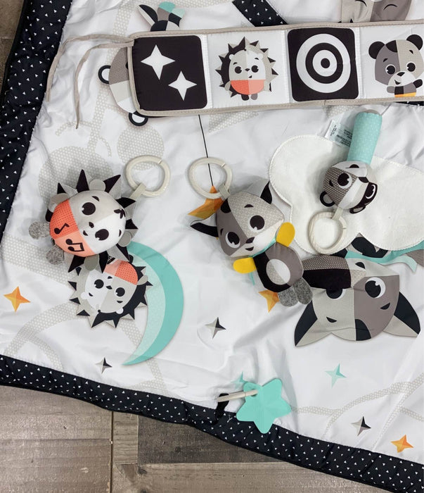 secondhand Tiny Love Black & White Gymini Activity Playmat, Magical Tales, Missing toys