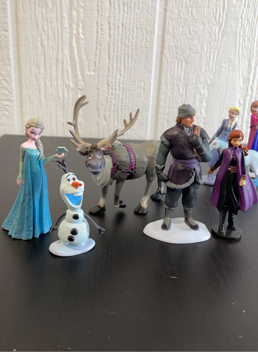 secondhand Disney Frozen Figure Set