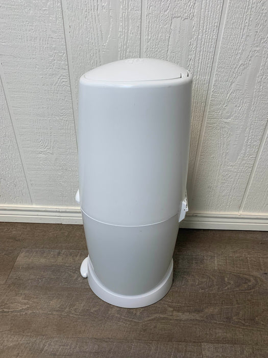 Shop Playtex Diaper Genie Elite at GoodBuy Gear