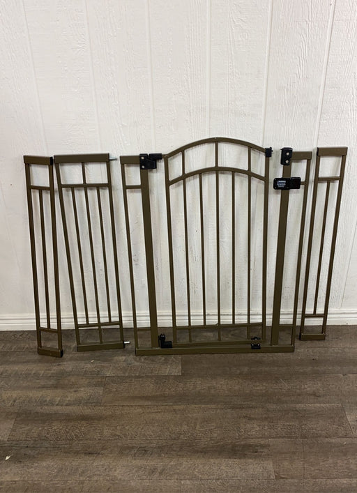 secondhand Summer Infant Multi-Use Deco Walk Through Gate