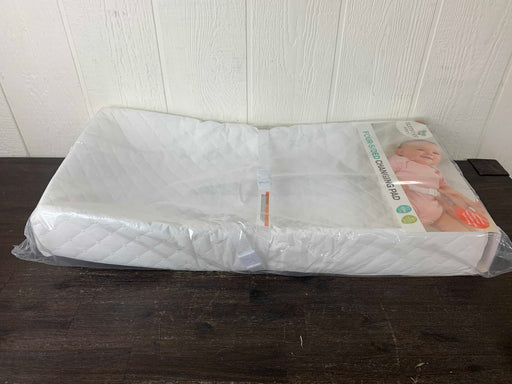 secondhand Summer Infant Contoured Changing Pad