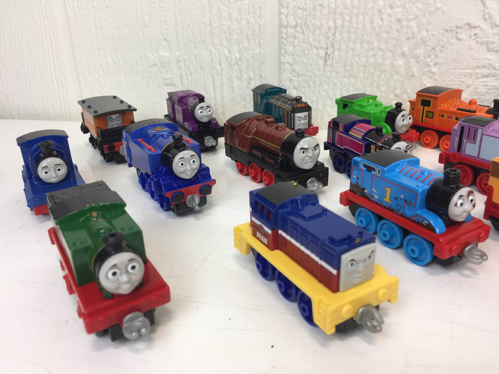 BUNDLE Thomas and Friends Trains, Adventures