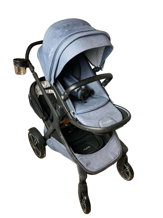 secondhand Nuna Demi Grow Double Stroller, 2020