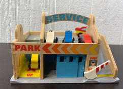 used Melissa & Doug Service Station Parking Garage