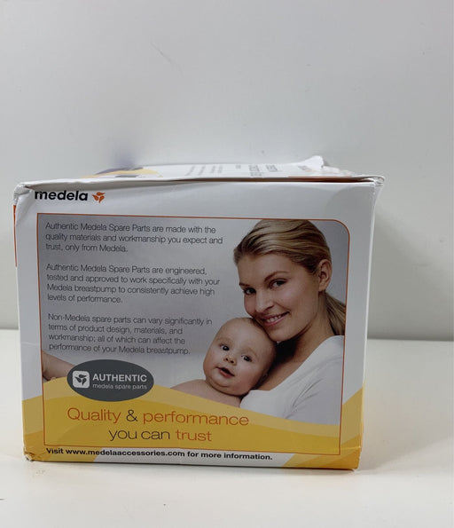 secondhand Medela Breastmilk Bottle Set