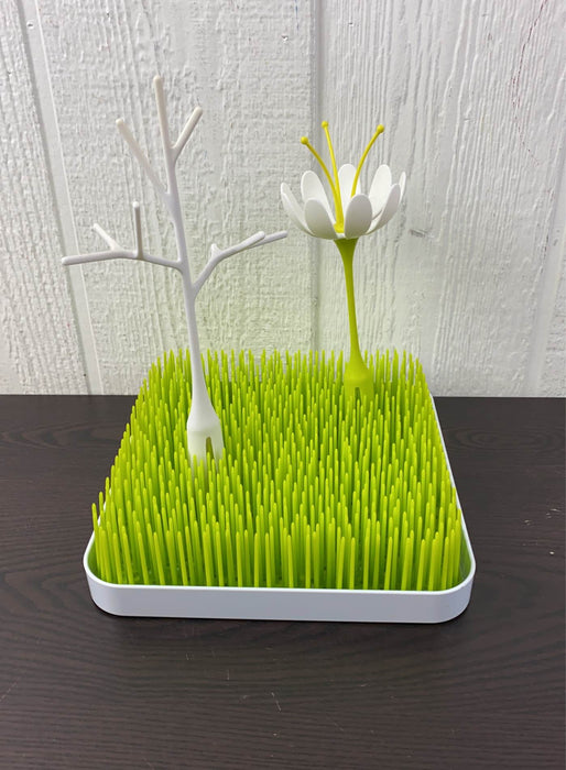 Shop Boon Lawn Countertop Drying Rack With Stem And Twig at GoodBuy Gear