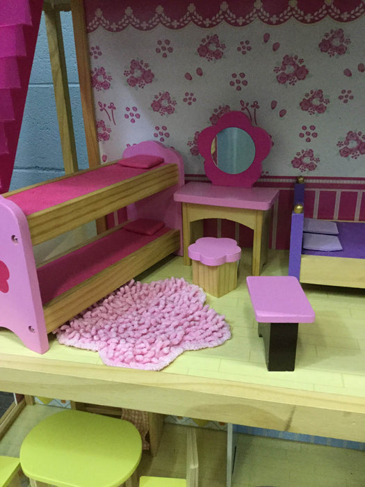 used KidKraft Dollhouse