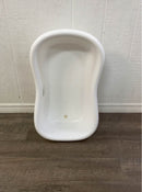 used Summer Infant Comfort Height Bath Center With Step Stool