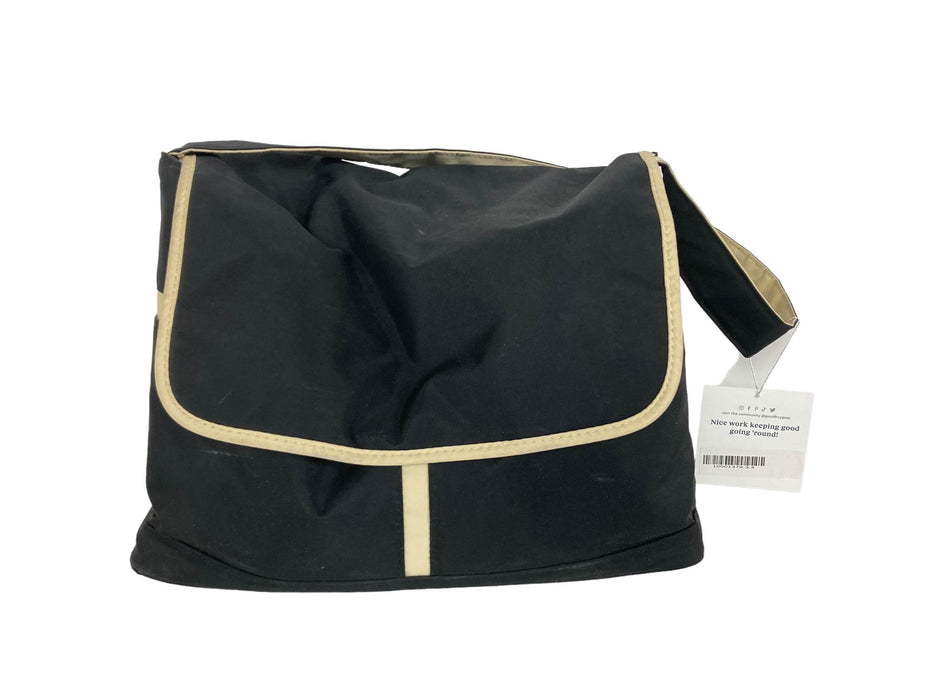Shop Medela Pump In Style Advanced Breast Pump with Metro Bag at GoodBuy Gear