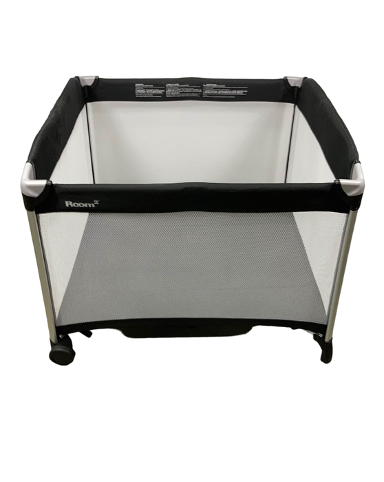 secondhand Joovy Room2 Playard, Black