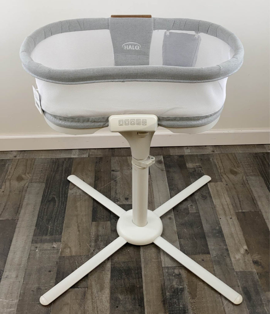 Halo Luxe Swivel Sleeper Vibrating Bassinet