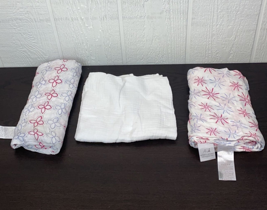 used BUNDLE Baby Blankets