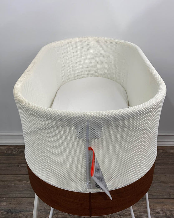 used Happiest Baby SNOO Smart Sleeper