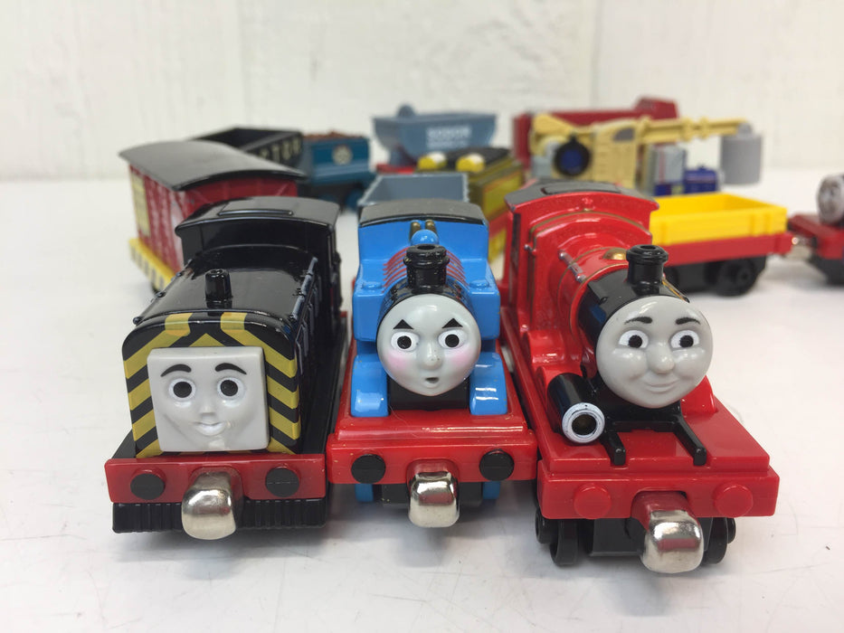 secondhand BUNDLE Thomas and Friends Trains, Take-n-Play