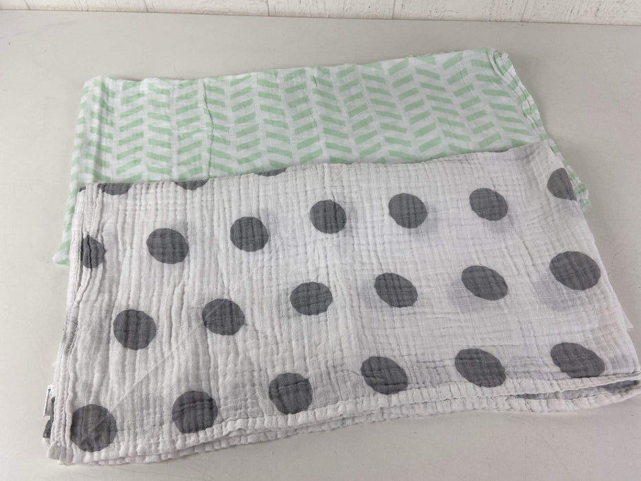 used BUNDLE Baby Blankets