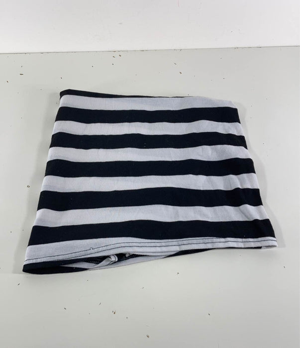 Shop Breastfeeding/Car Seat/High Chair Cover at GoodBuy Gear