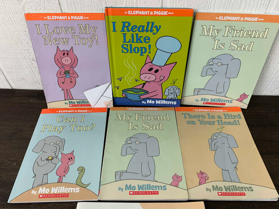 Shop BUNDLE Paperback Picture Books, Mo Willems at GoodBuy Gear
